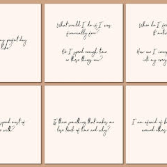 Self Reflection Meditation Cards, Magnetic Black Case, 40 Square Cards - Picture 4 of 5